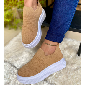 Tênis Feminino Plataforma slip on Casual Blogueirinha