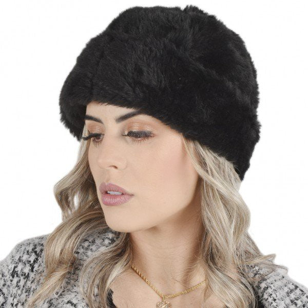 Gorro Feminino de Pelo Sintético