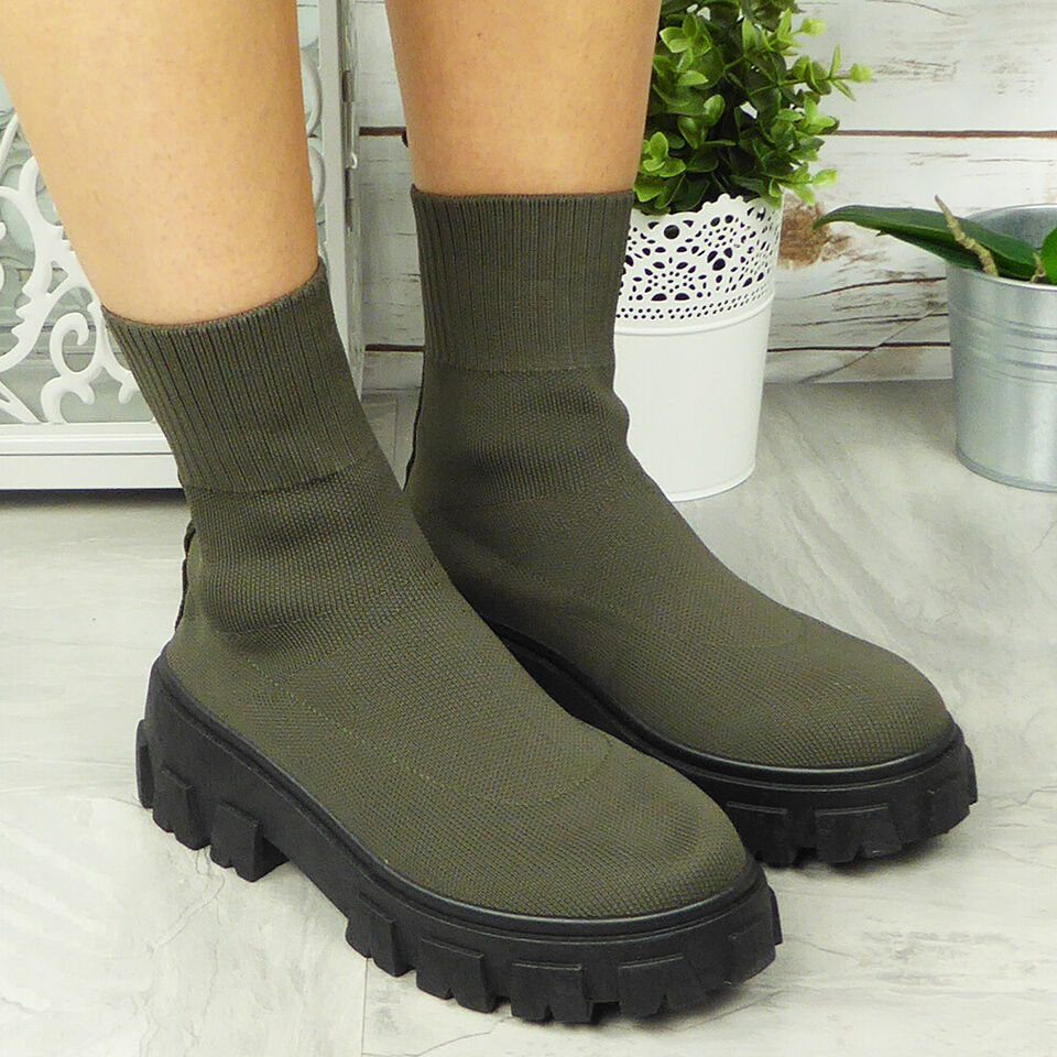 Bota Feminina Cano Médio Tratorada Neutral Flex