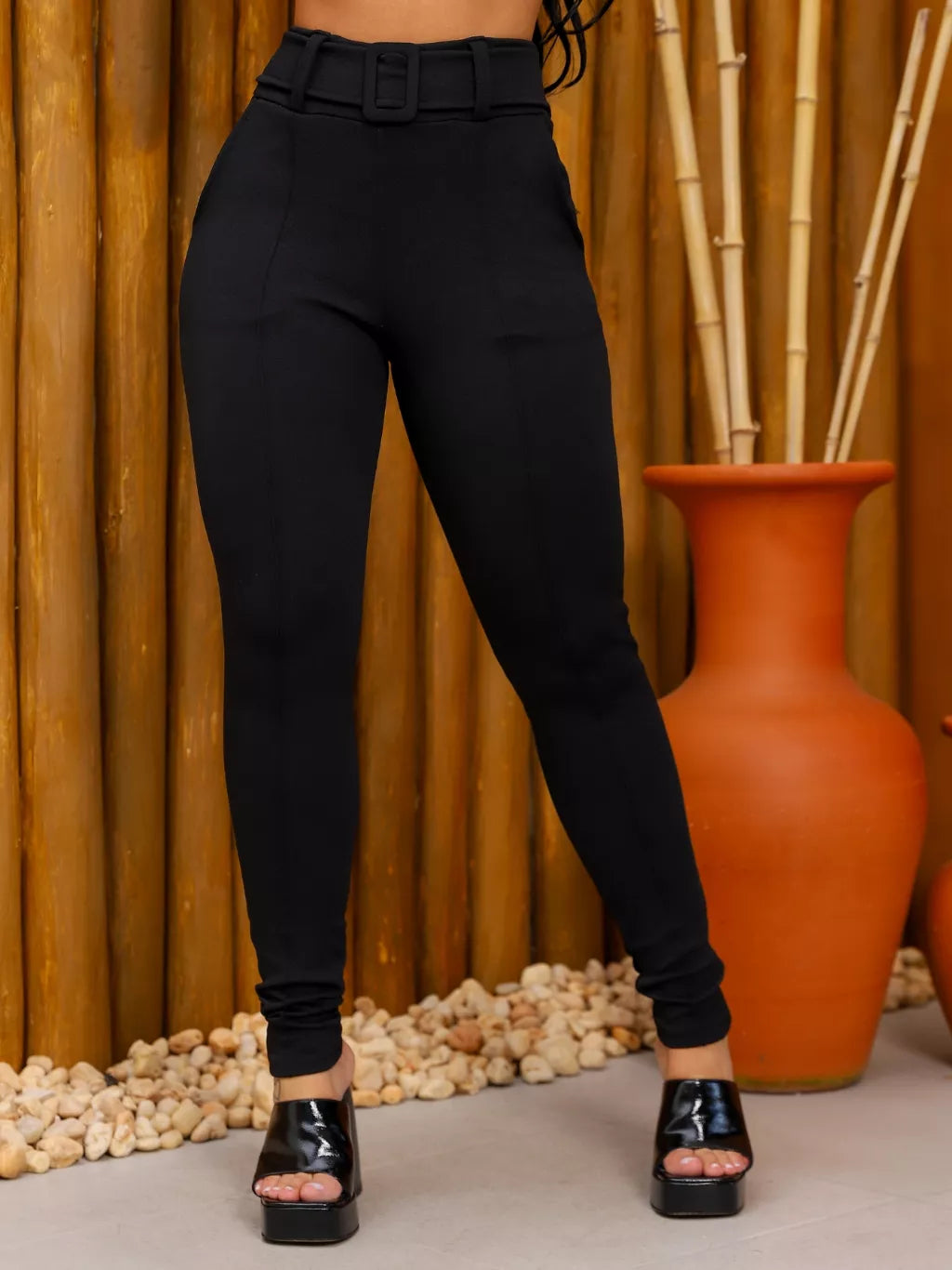 Calça Feminina Skinny Malha Crepe Com Cinto Forrado Cintura Alta