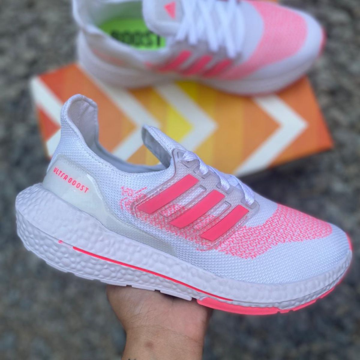 Tenis Feminino U Boost - La Pupina